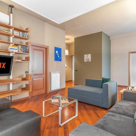 Ca36 - Luxurious Central Apartment - Romantic Milaan Buitenkant foto
