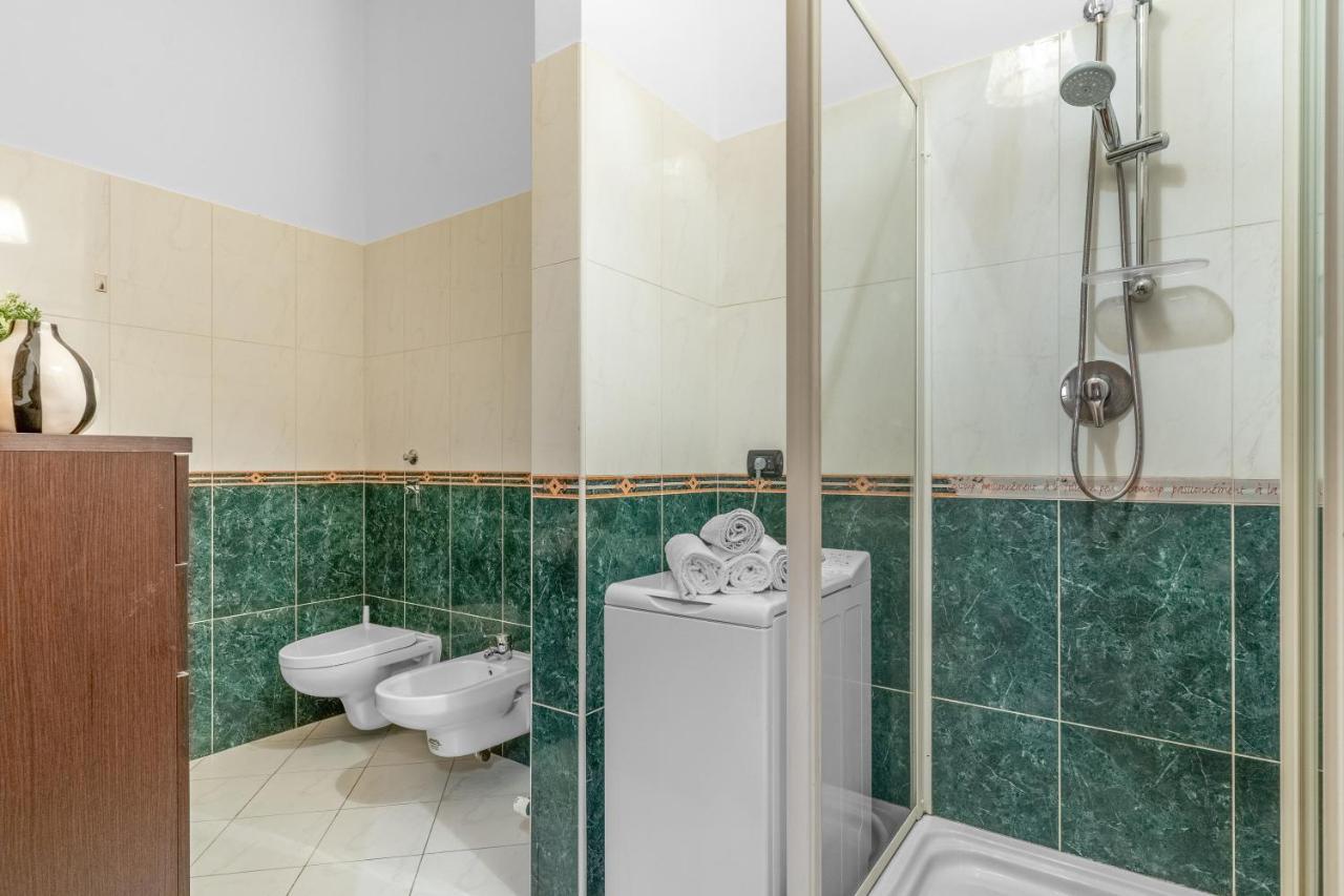 Ca36 - Luxurious Central Apartment - Romantic Milaan Buitenkant foto