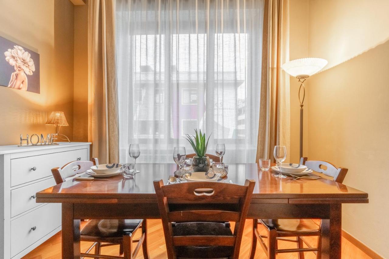 Ca36 - Luxurious Central Apartment - Romantic Milaan Buitenkant foto