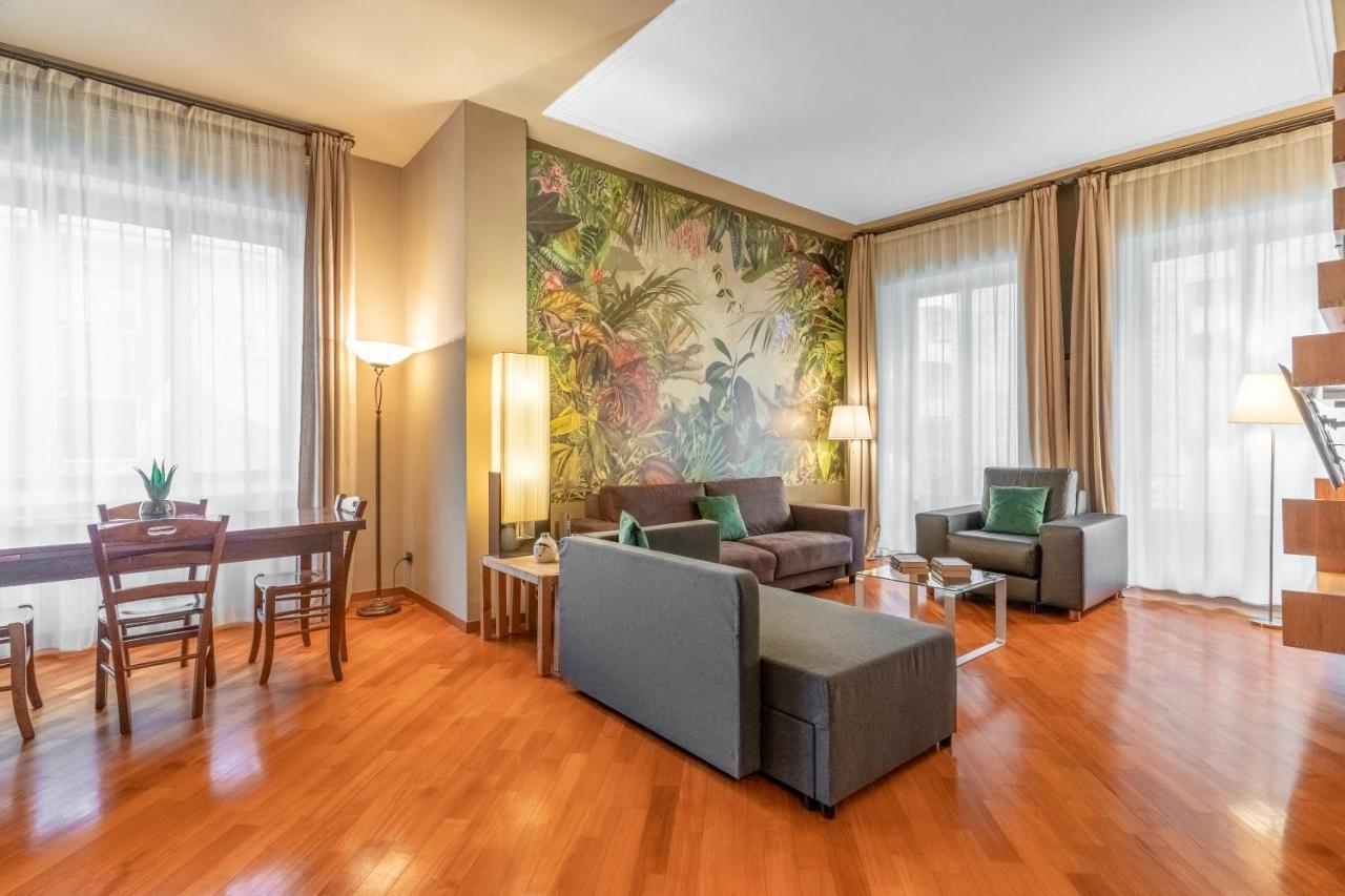 Ca36 - Luxurious Central Apartment - Romantic Milaan Buitenkant foto